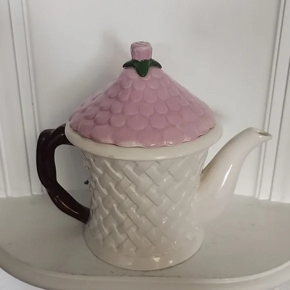 Teleflora Birdhouse Teapot Blue Bird Pink Lid & Flower Collectible Teapot - Picture 4 of 6